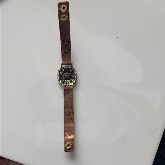 Pendant Bracelet - Picture 3 of 5